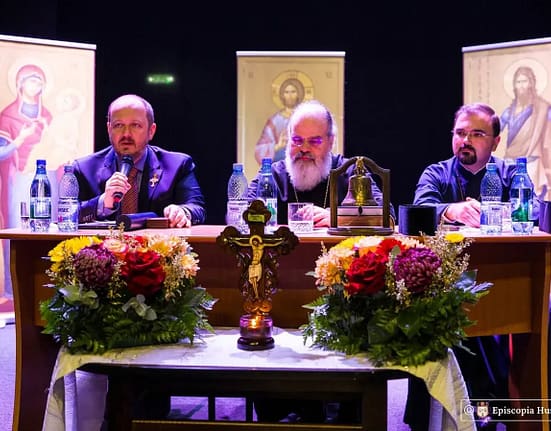 Scandal la o reuniune bisericească de la Huși. Un preot a vociferat împotriva lui Adrian Papahagi: „L-ai denigrat pe dl. Georgescu”/ „Un provocator georgist care nu s-a jenat de ierarhul care l-a hirotonit”