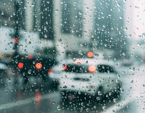 Cod Galben de ploi torențiale pentru un județ din România. UPDATE: RO-Alert de inundaţii