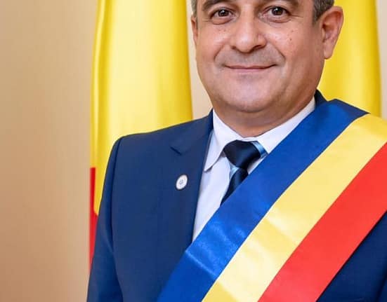 Primarul din Alba Iulia, după huiduielile de 1 Decembrie: Organizatorii nu vor mai primi de Ziua Naţională aprobare să facă manifestări