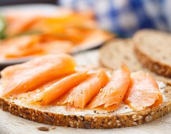 Lot de somon infectat cu Listeria, retras de la comercializare de către producător