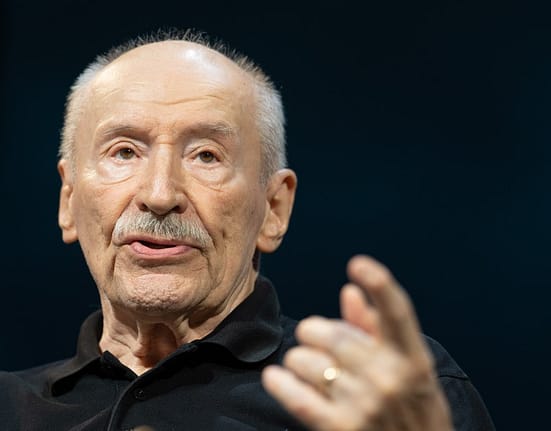 Victor Rebengiuc, premiat de Nicușor Dan. Șeful statului, de părere că „avem nevoie acută de modele”