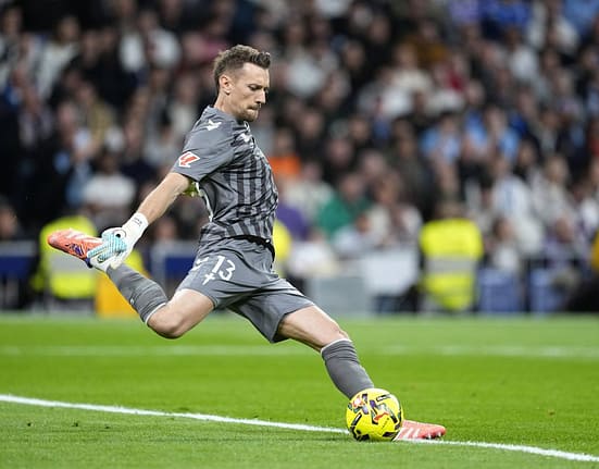 Ionuț Radu, meci perfect împotriva lui Real Madrid! » I-a încântat pe spanioli: „Colegii îl scot pe brațe”