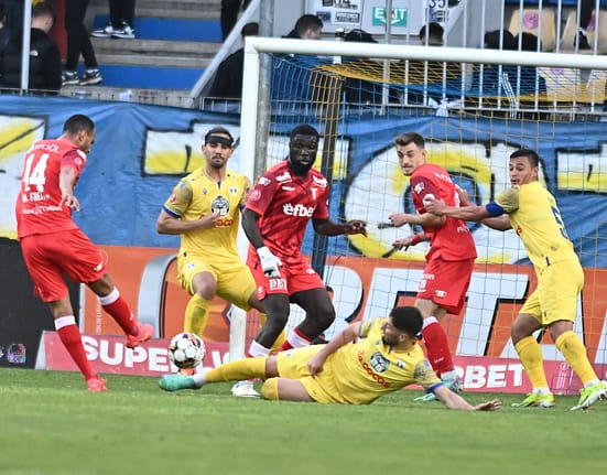 SuperLiga: Victorie in extremis pentru UTA Arad, printr-un gol marcat în minutul 96