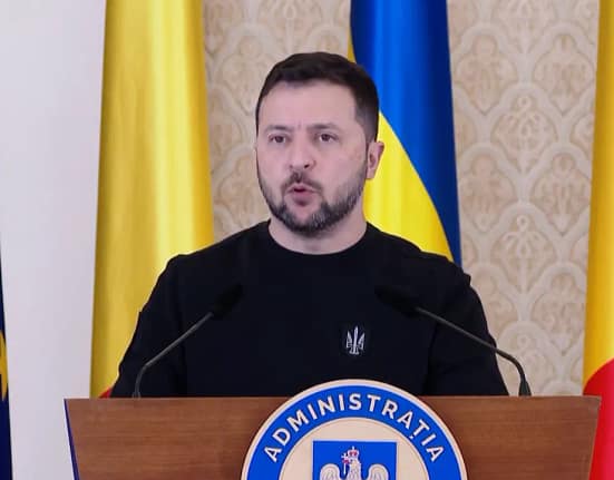 Zelenski ține cu „dinții” de teritoriul Ucrainei în negocieri: subiectul care divizează cele trei părți