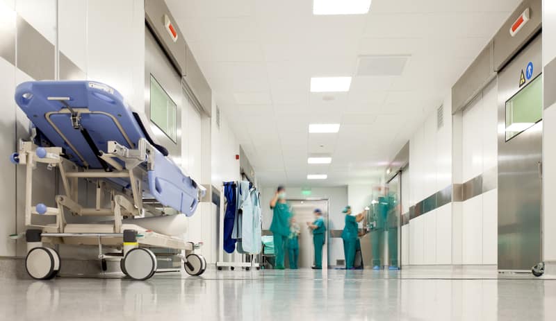 Un manager de spital cere Colegiului Medicilor să ia măsuri împotriva doctorilor de la conferința cu teorii anti-vaccin. Vorbește și despre „anchetarea ca infracțiune”
