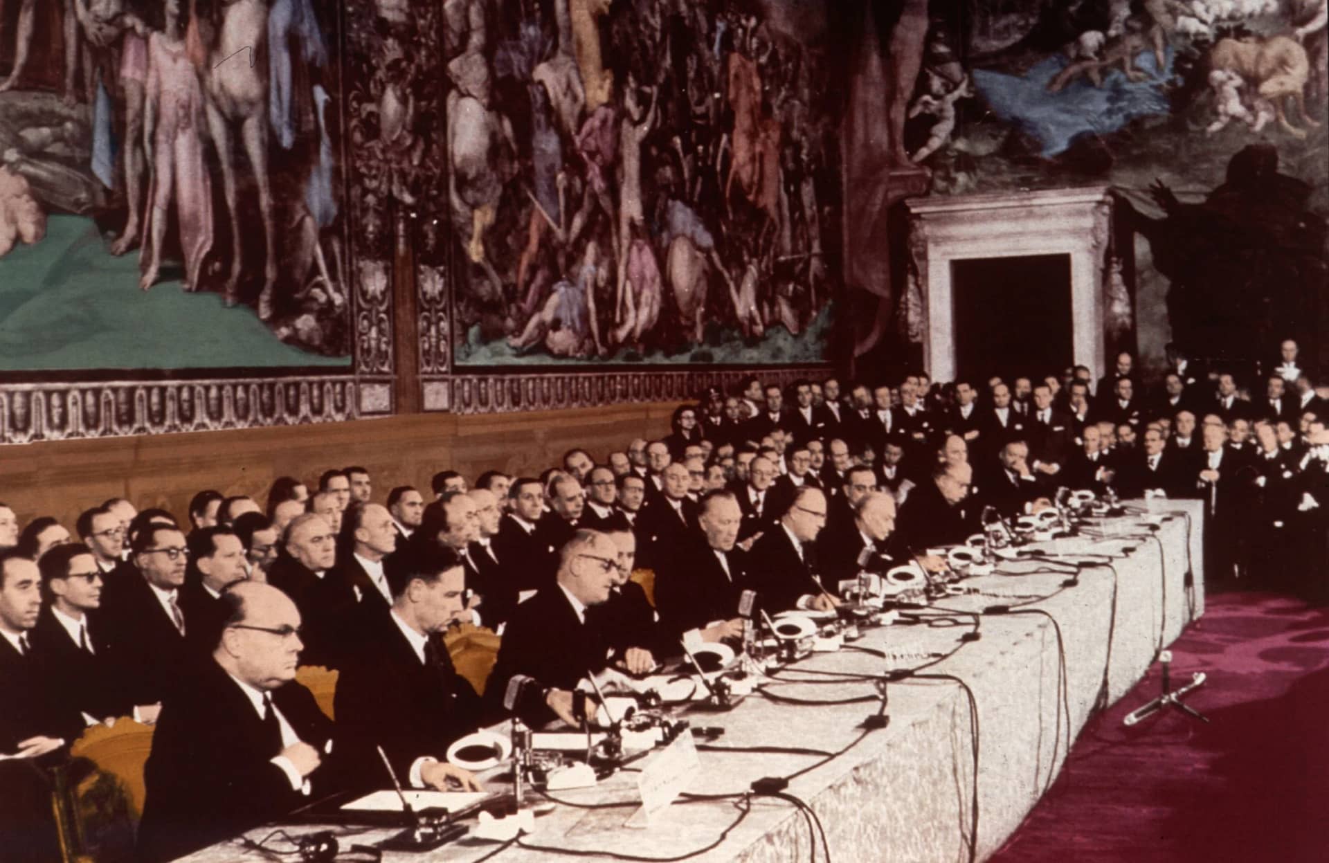 Ceremonia de semnare a tratatelor la Palazzo dei Conservatori, Colina Capitolină, Roma