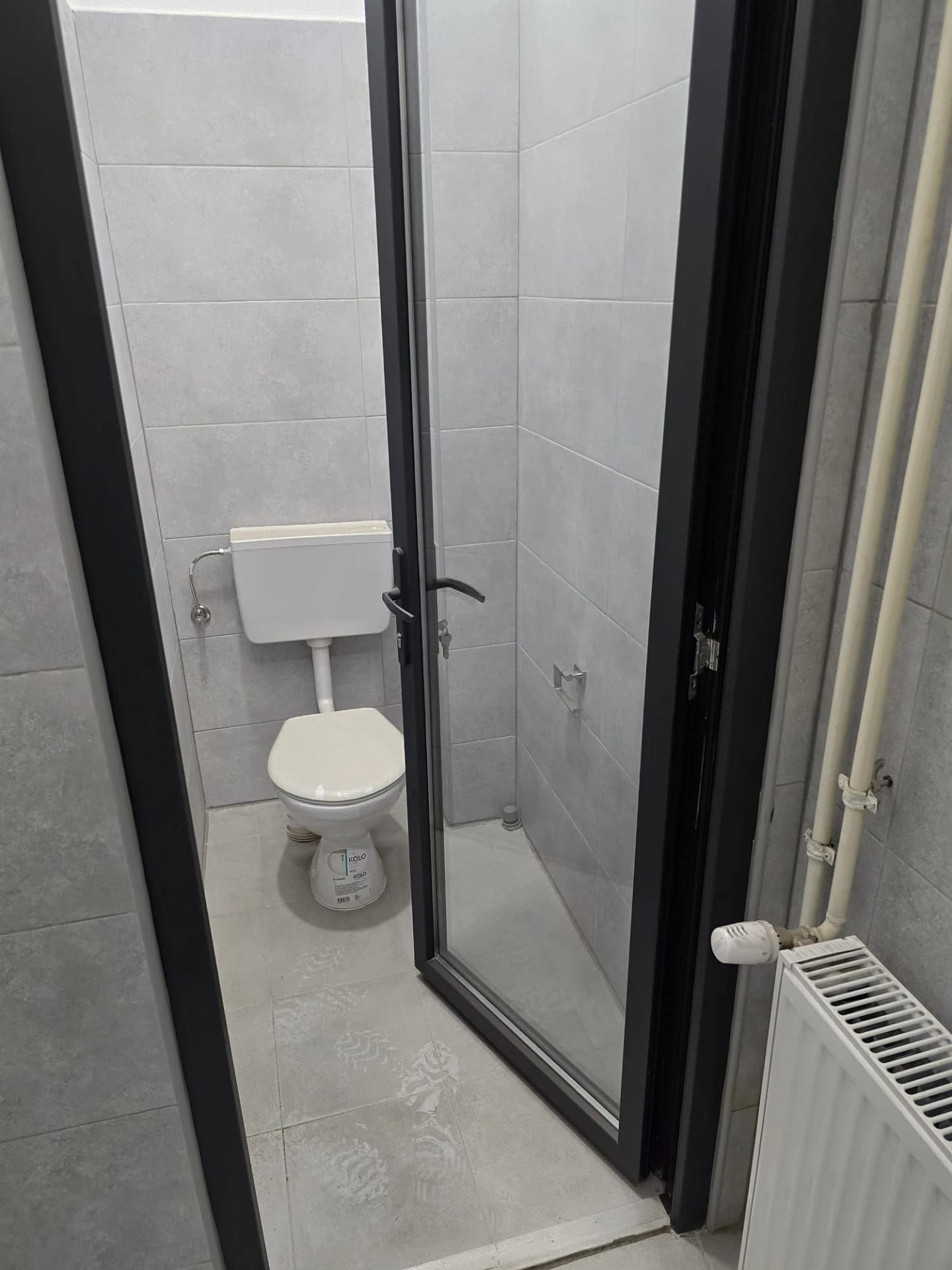 Piața agroalimentară recent renovată din zona Valea Pașcani FOTO BIT24