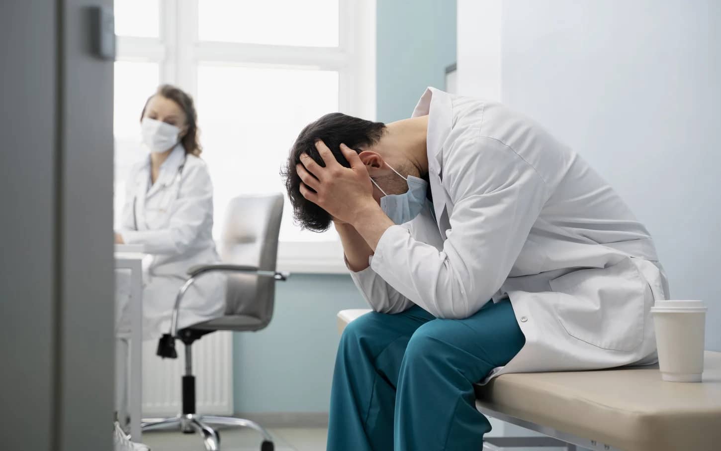 Unii medici cer, în continuare, bilet de trimitere FOTO Freepik