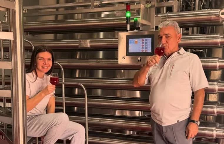 Simona, alături de tatăl ei, Stere Halep Foto/Instagram